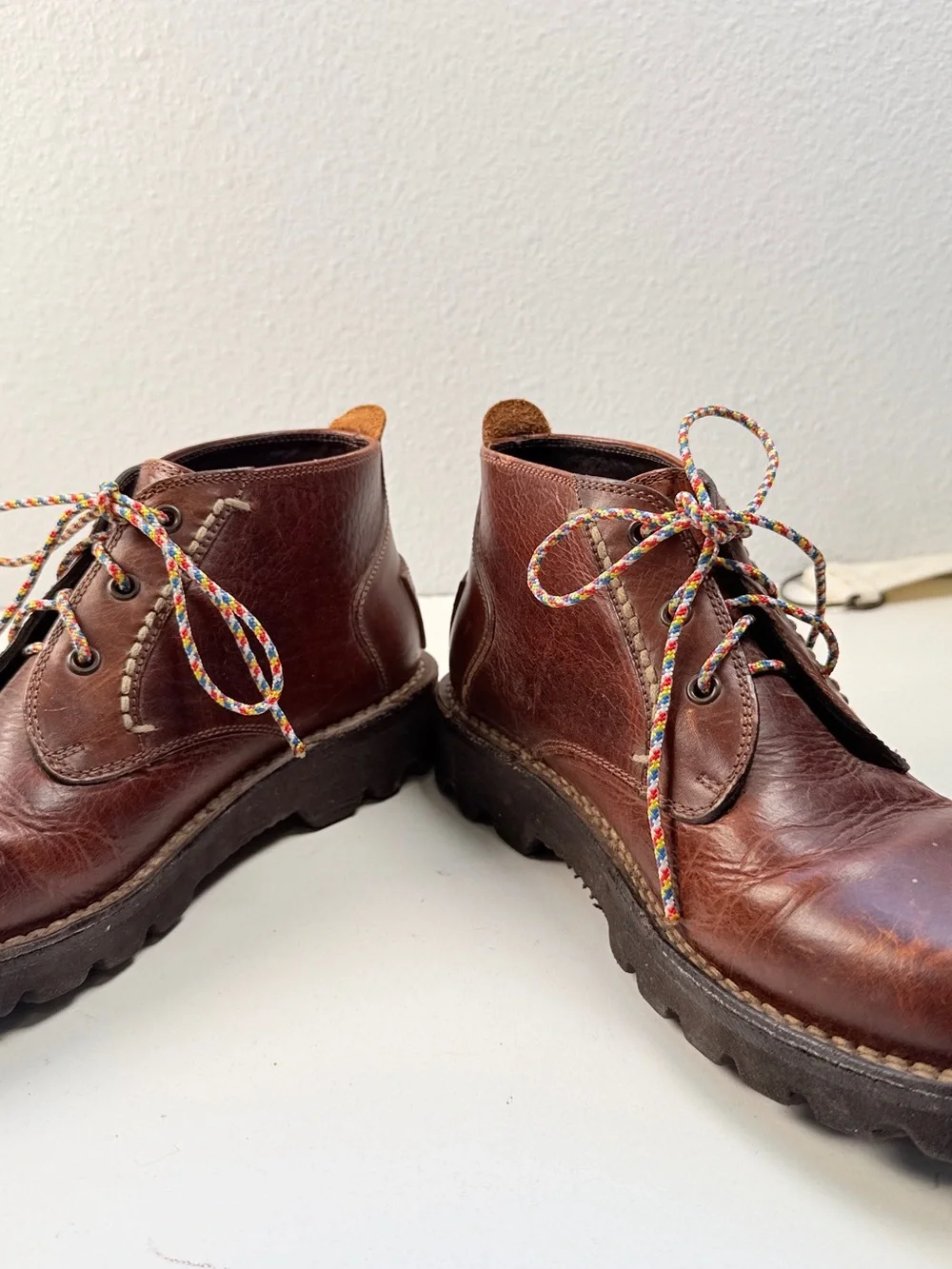 H S Trask Mens 8.5 M Brown Bison Leather Chukka Boots Lug Sole Vintage Brazil